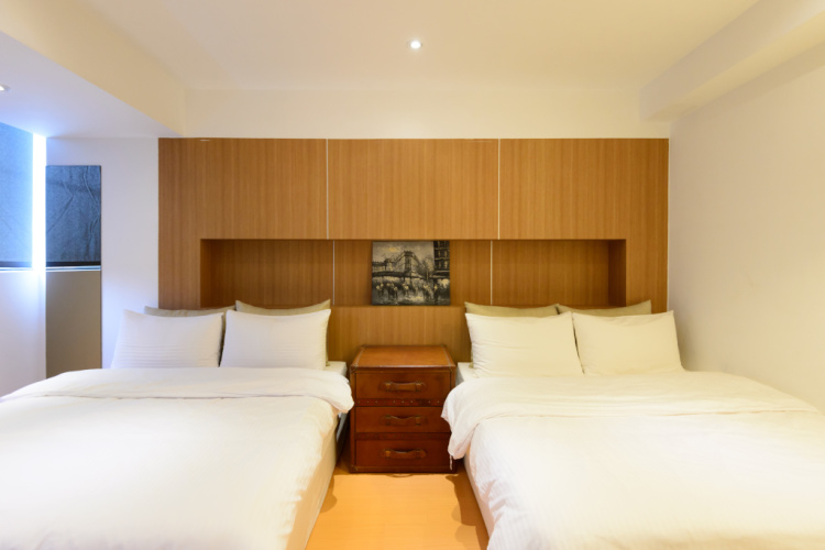 Standard Quadruple room