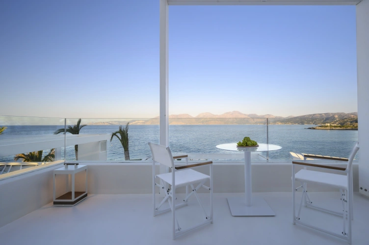 Classic room with sea view