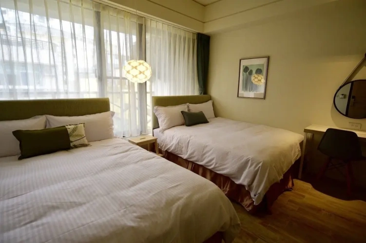 Standard Quadruple room with balcony