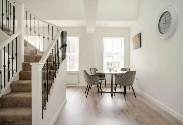 Brand New Luxury Self Contained Flat