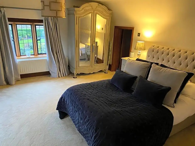Hood Lane Farm B&B