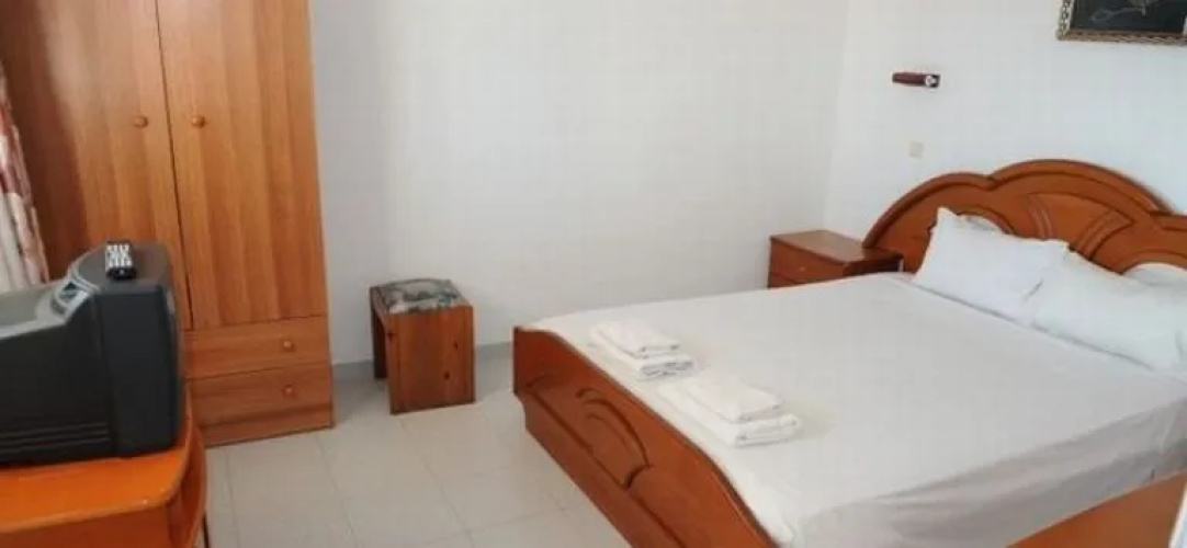 Chrysanthi Hotel Studio & Apartments