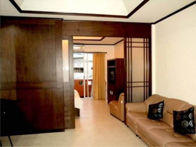 Baan Taweesup Apartment