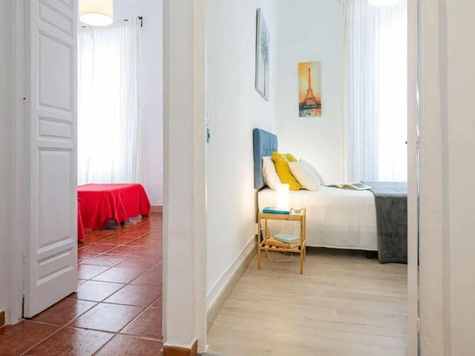 2 Bedrooms Apartment