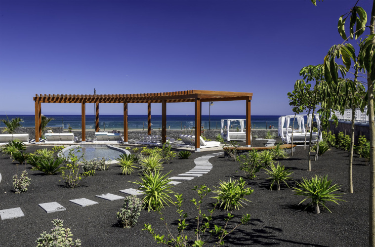 Hotel Lava Beach photo 21