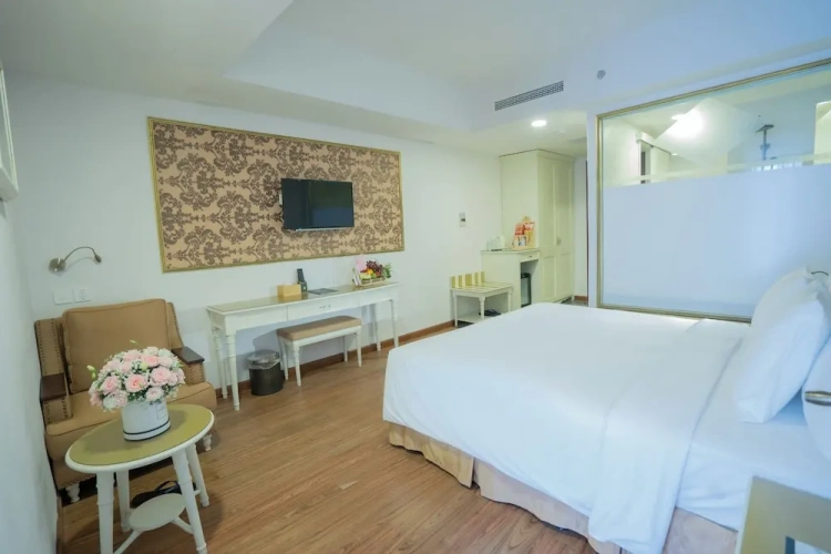 Deluxe Double room with balcony