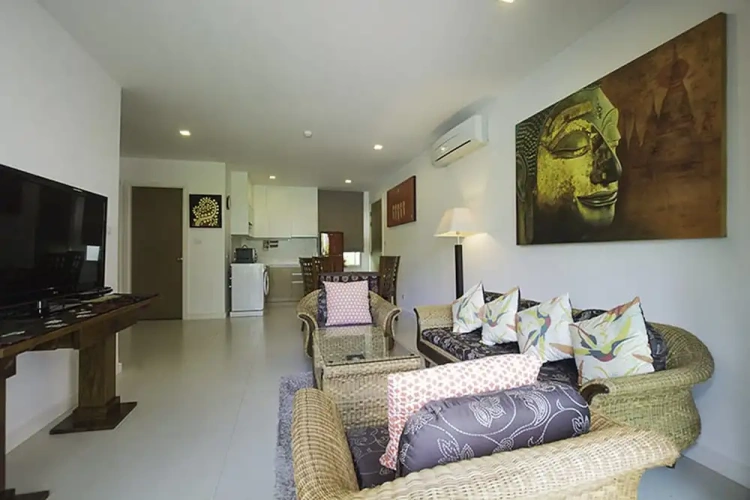 2 Bedrooms Apartment with balcony and with view
