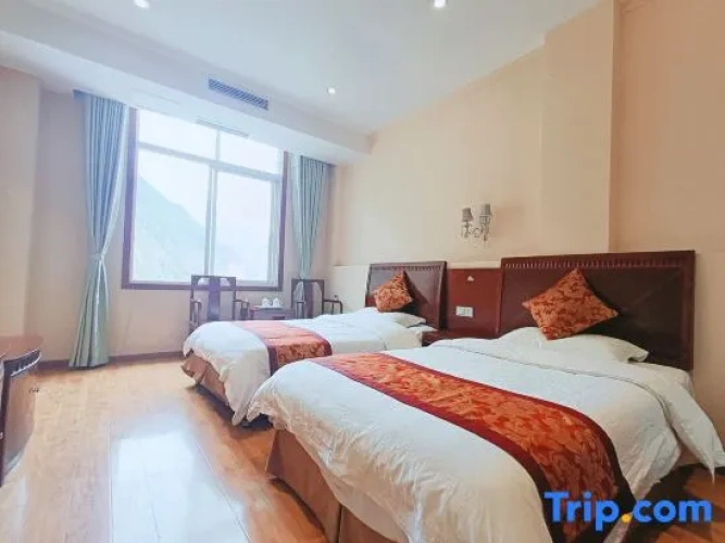 Deluxe room with river view