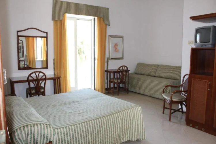 Superior Quadruple room