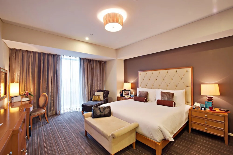 Oakwood Premier Manila