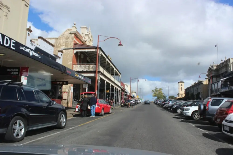 Lake Como Studio Daylesford