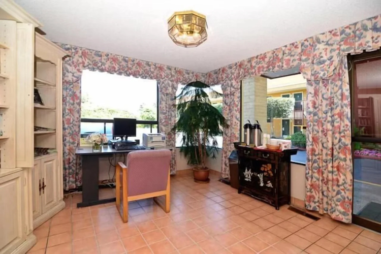 County Inn photo 27
