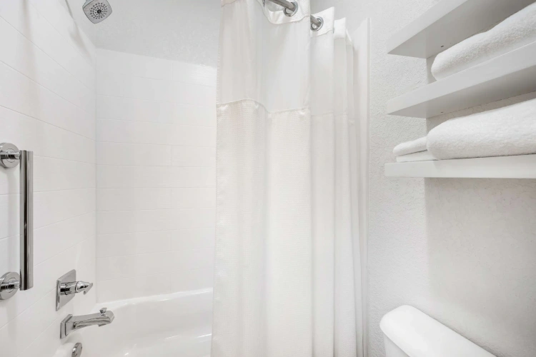 Quadruple Suite