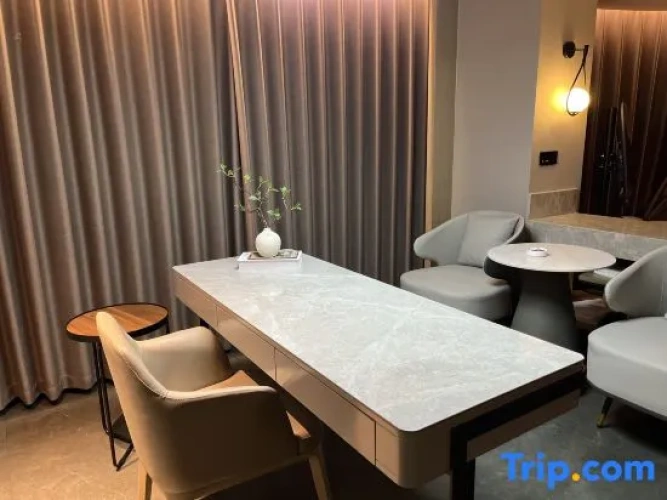 Business Double room with lake view
