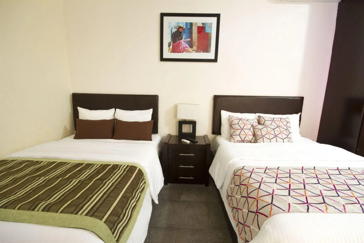 Monte Leon Hotel