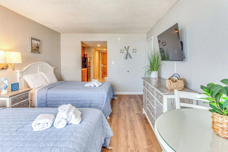 14th-floor Oceanfront Condo in Myrtle Beach!