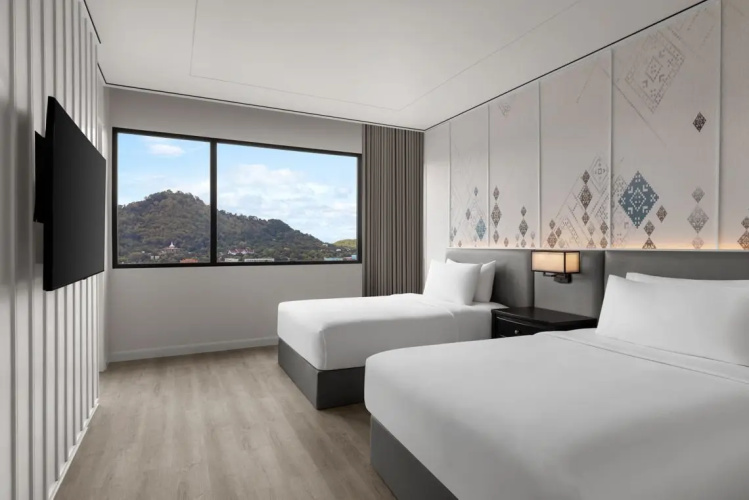 Executive Twin Suite with city view