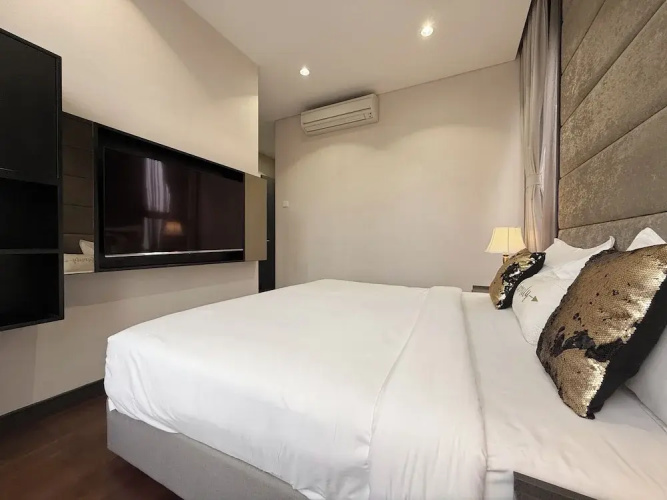 8 Kia Peng Residences
