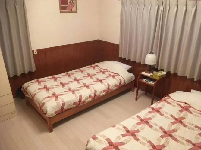 Economy Twin room