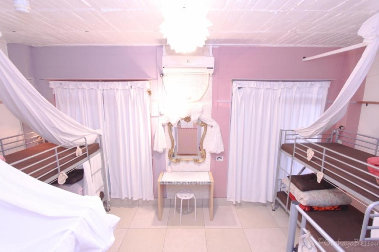 Bed in Dorm (female dorm)