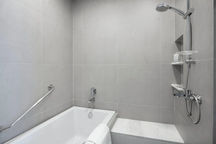 2 Bedrooms Quadruple Suite