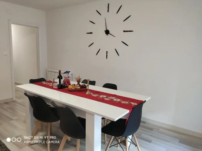 3 Bedrooms Apartment