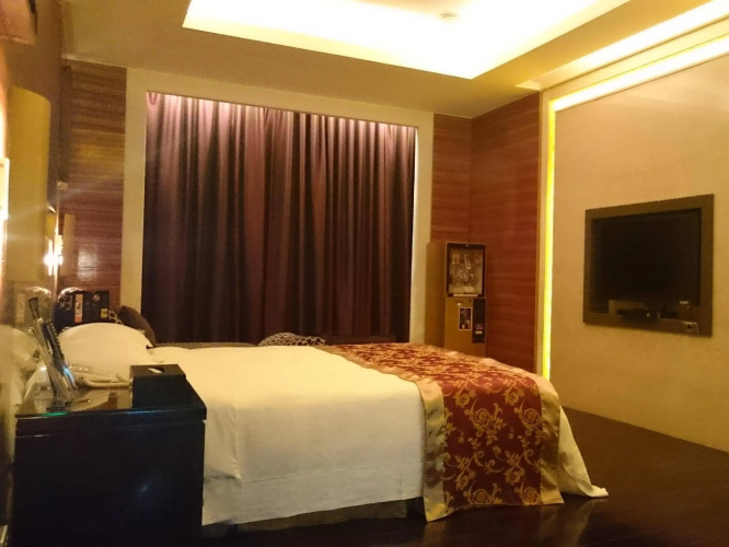 Refinement Motel