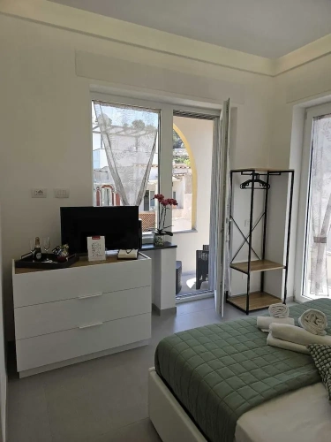 Standard room with mountain view
