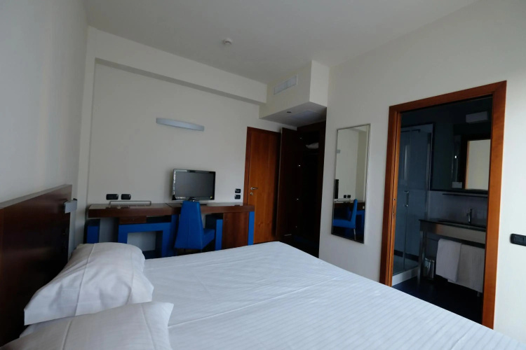 Hotel Balance