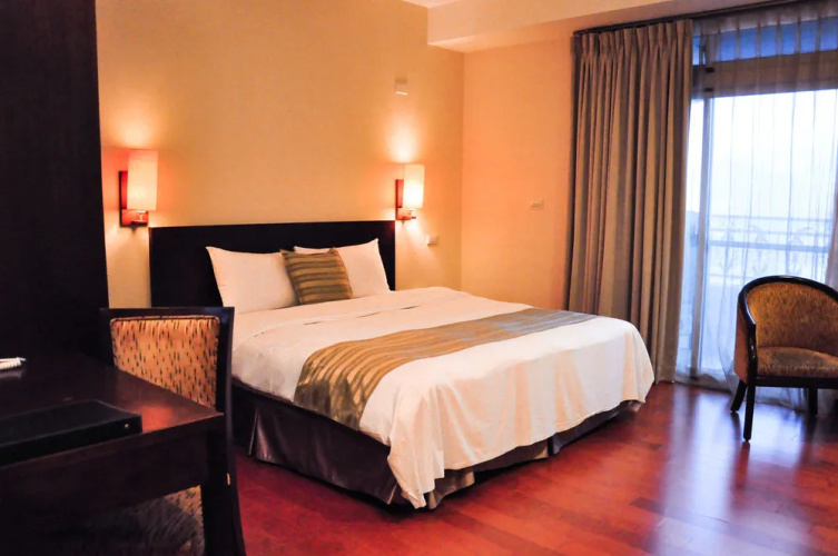 9Hotel