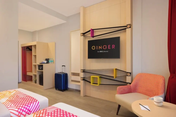 Standard Twin room