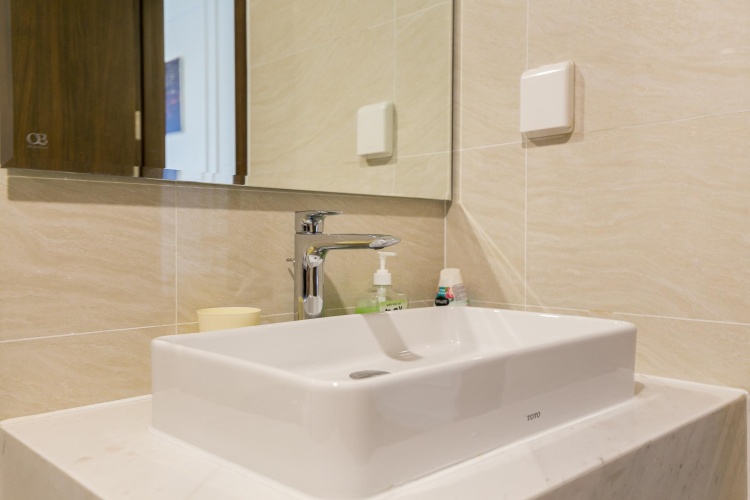 3 Bedrooms Apartment