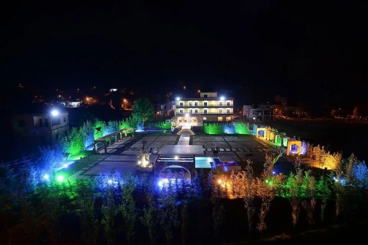 Francis Hotel