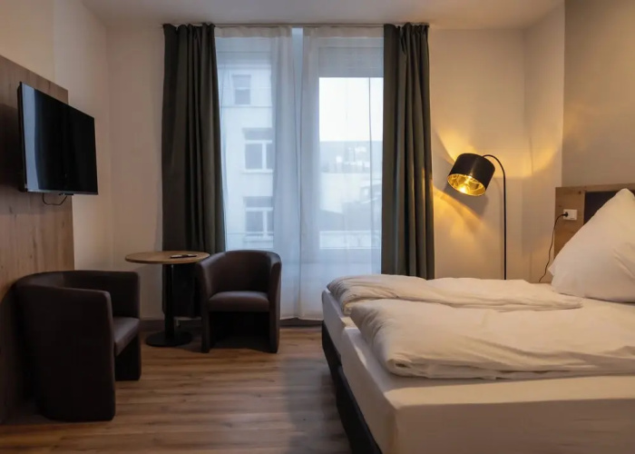 Hln Apartments