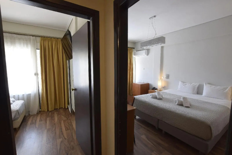John's Hotel