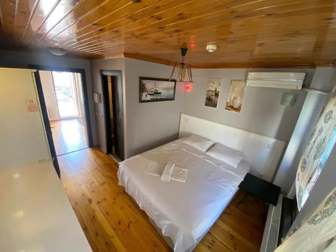 No 34 Hotel