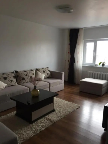 Apartament 3 camere în Mangalia.