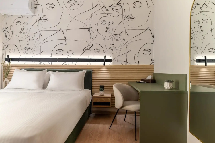 Phalerus Suites