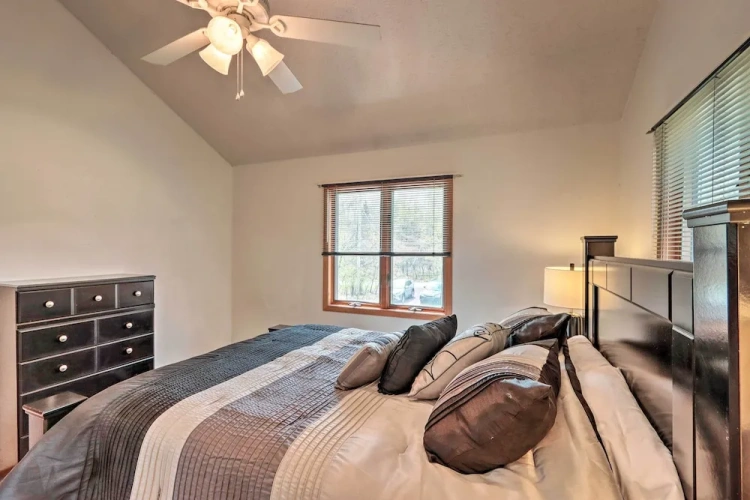 3 Bedrooms Cottage
