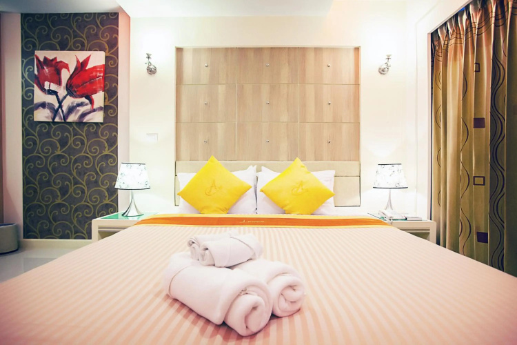 Ayara Grand Palace Hotel