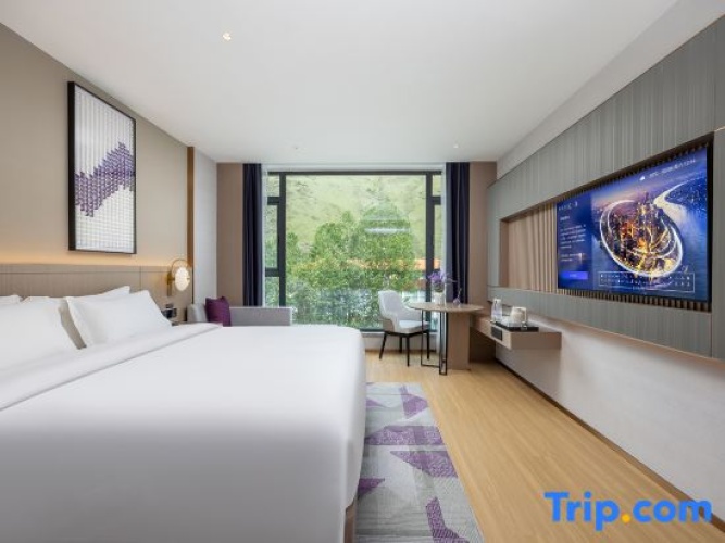 Standard Double room with mountain view