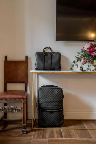 Princes Suite Luxury Business Collection