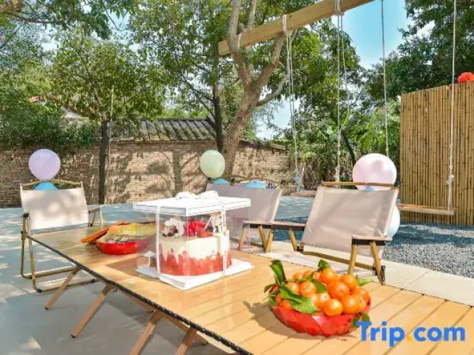 Feeling Relaxed Garden Hotel