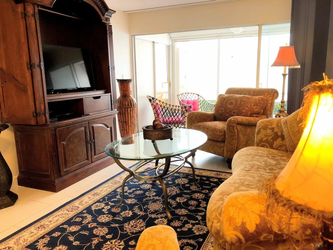 Olde Naples Estates