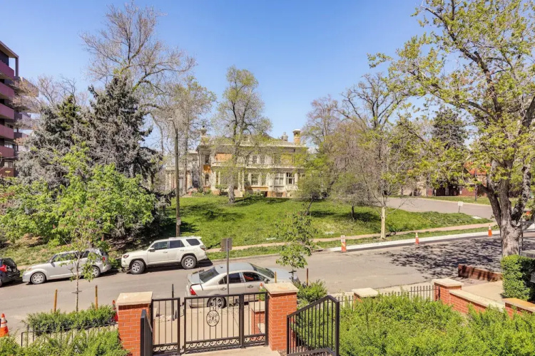Historic French Consulate! Cap Hill Area, Walkable