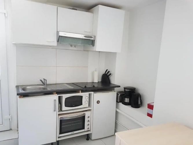 1 Bedroom Apartment