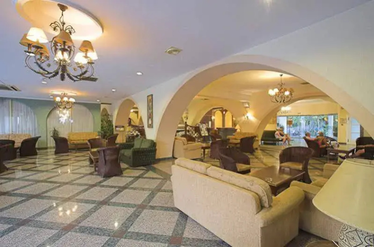 Golden Arches Hotel