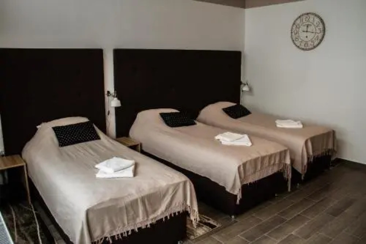 Rooms Rebolj