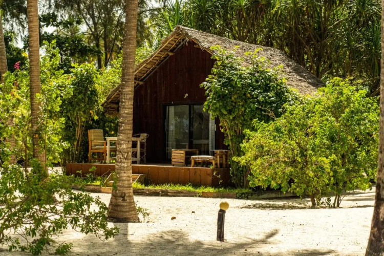 Kinazi Upepo Beach Hotel