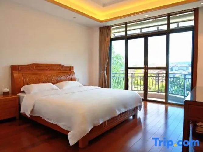 Deluxe Double Suite